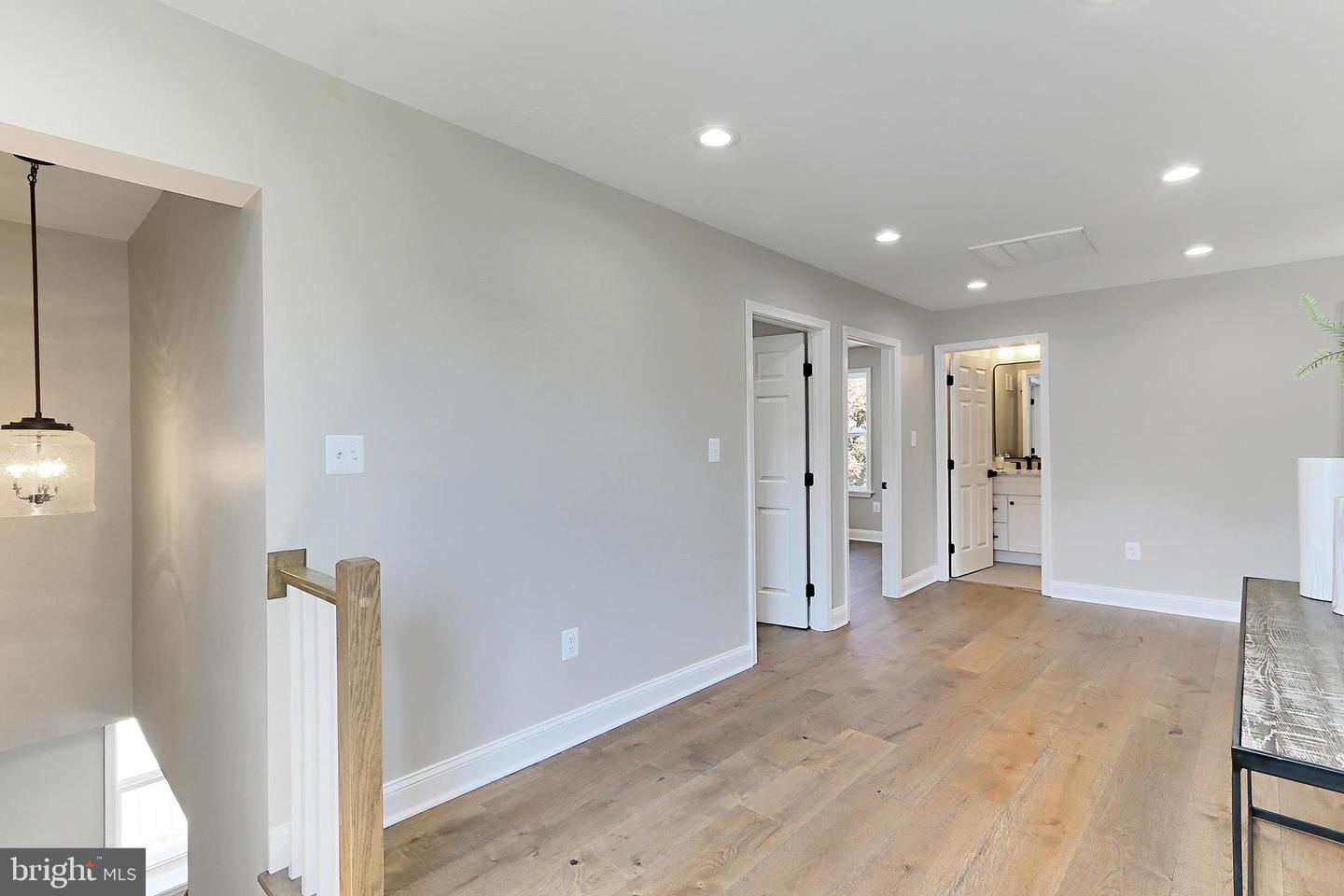 109 TINNER HILL RD, FALLS CHURCH, Virginia 22046, 4 Bedrooms Bedrooms, ,3 BathroomsBathrooms,Residential,For sale,109 TINNER HILL RD,VAFA2003032 MLS # VAFA2003032