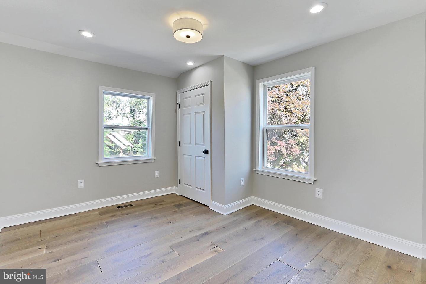 109 TINNER HILL RD, FALLS CHURCH, Virginia 22046, 4 Bedrooms Bedrooms, ,3 BathroomsBathrooms,Residential,For sale,109 TINNER HILL RD,VAFA2003032 MLS # VAFA2003032