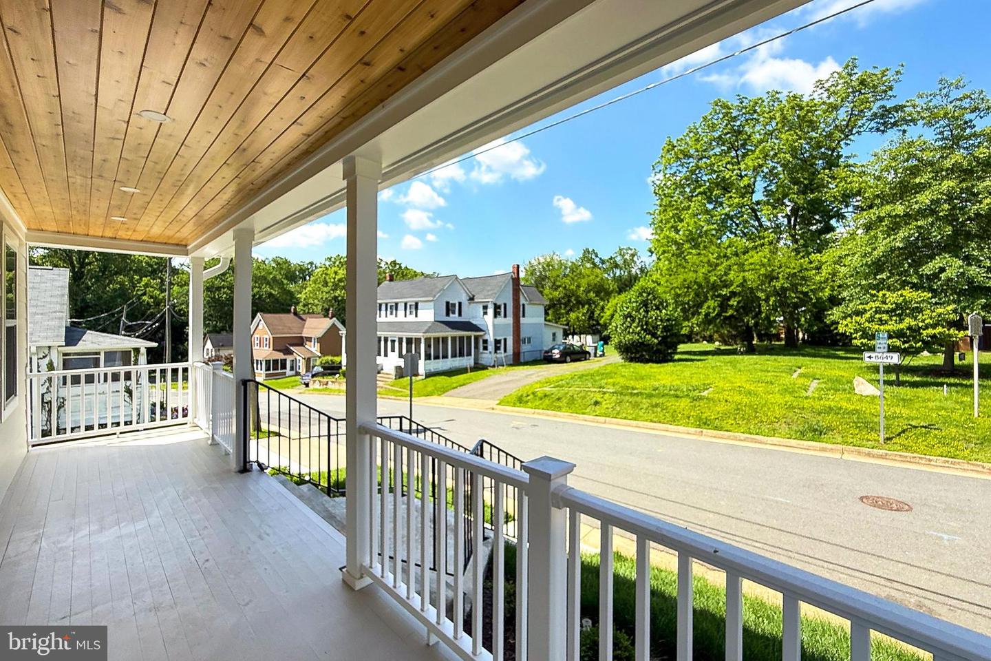 109 TINNER HILL RD, FALLS CHURCH, Virginia 22046, 4 Bedrooms Bedrooms, ,3 BathroomsBathrooms,Residential,For sale,109 TINNER HILL RD,VAFA2003032 MLS # VAFA2003032