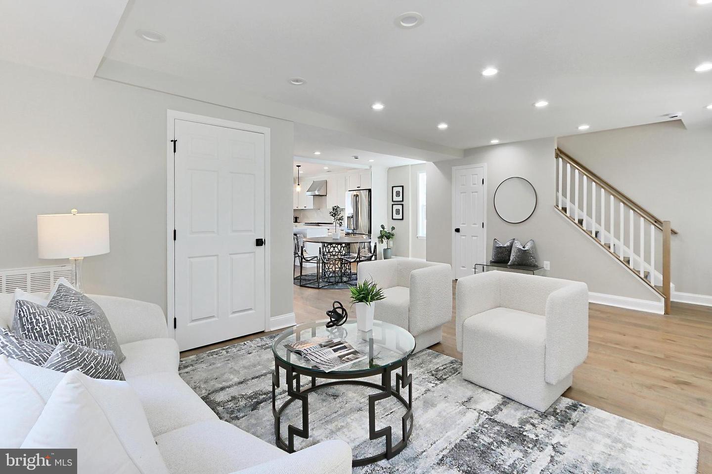 109 TINNER HILL RD, FALLS CHURCH, Virginia 22046, 4 Bedrooms Bedrooms, ,3 BathroomsBathrooms,Residential,For sale,109 TINNER HILL RD,VAFA2003032 MLS # VAFA2003032