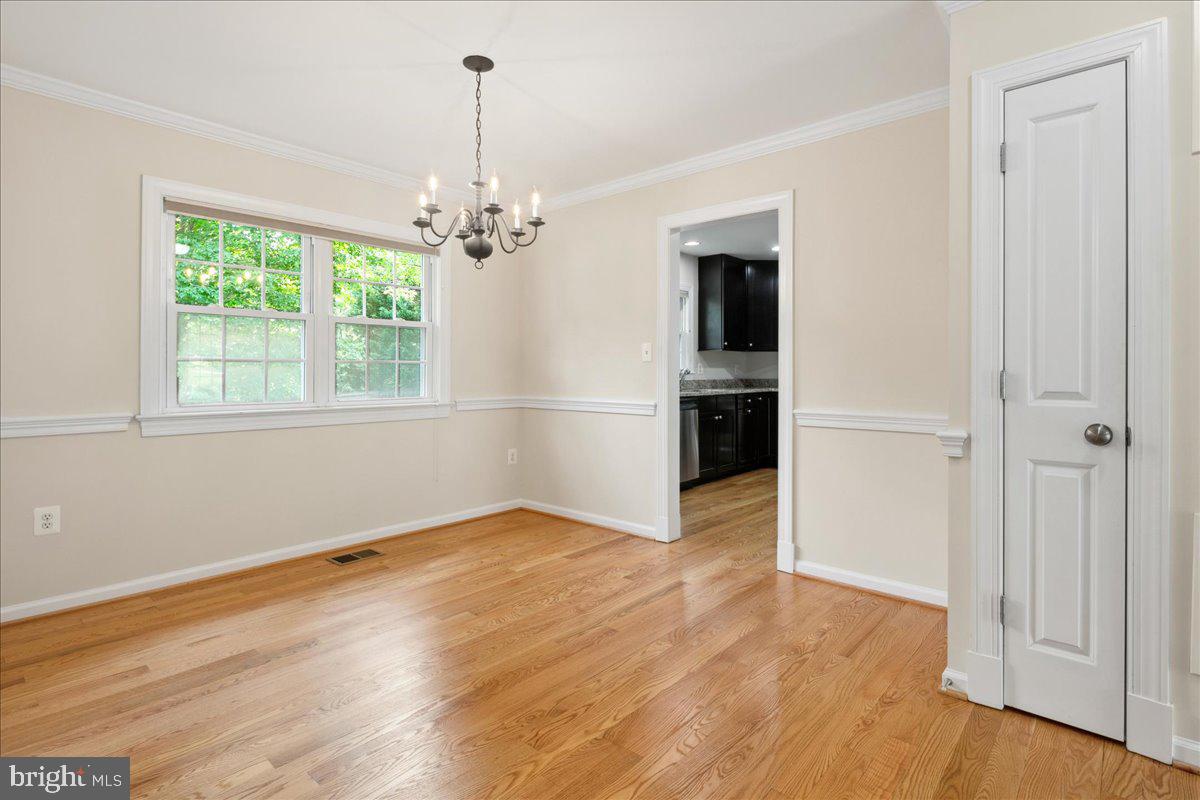 3427 RAMSGATE TER, ALEXANDRIA, Virginia 22309, 4 Bedrooms Bedrooms, ,3 BathroomsBathrooms,Residential,For sale,3427 RAMSGATE TER,VAFX2243668 MLS # VAFX2243668