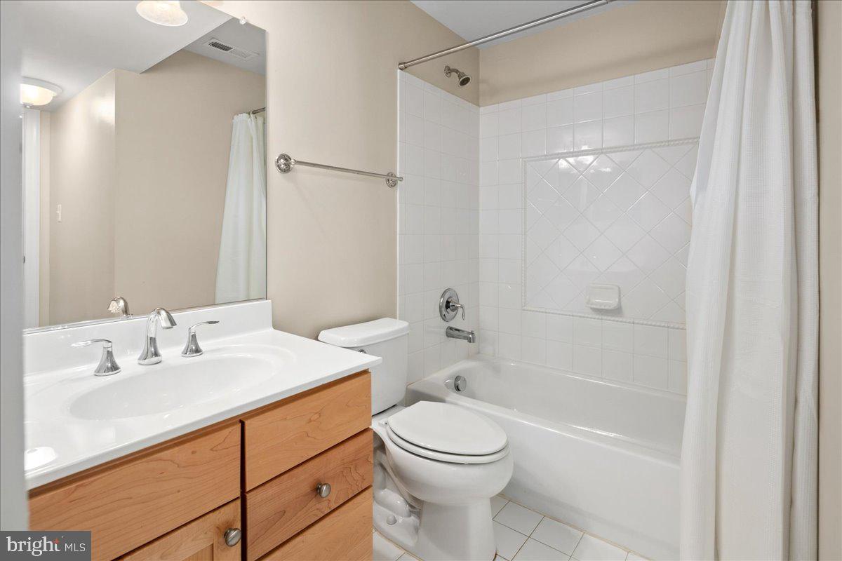 3427 RAMSGATE TER, ALEXANDRIA, Virginia 22309, 4 Bedrooms Bedrooms, ,3 BathroomsBathrooms,Residential,For sale,3427 RAMSGATE TER,VAFX2243668 MLS # VAFX2243668
