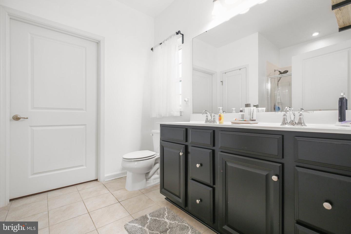 5414 HOLLEY OAK LN, FREDERICKSBURG, Virginia 22407, 3 Bedrooms Bedrooms, ,3 BathroomsBathrooms,Residential,For sale,5414 HOLLEY OAK LN,VASP2033502 MLS # VASP2033502