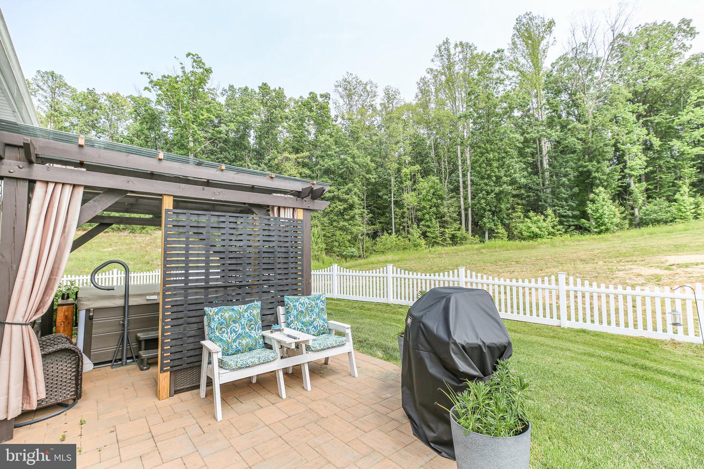 5414 HOLLEY OAK LN, FREDERICKSBURG, Virginia 22407, 3 Bedrooms Bedrooms, ,3 BathroomsBathrooms,Residential,For sale,5414 HOLLEY OAK LN,VASP2033502 MLS # VASP2033502