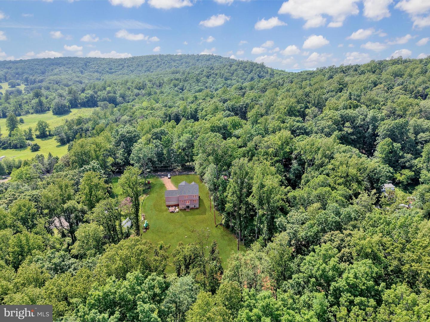 5393 MERRY OAKS, THE PLAINS, Virginia 20198, 6 Bedrooms Bedrooms, ,5 BathroomsBathrooms,Residential,For sale,5393 MERRY OAKS,VAFQ2016838 MLS # VAFQ2016838
