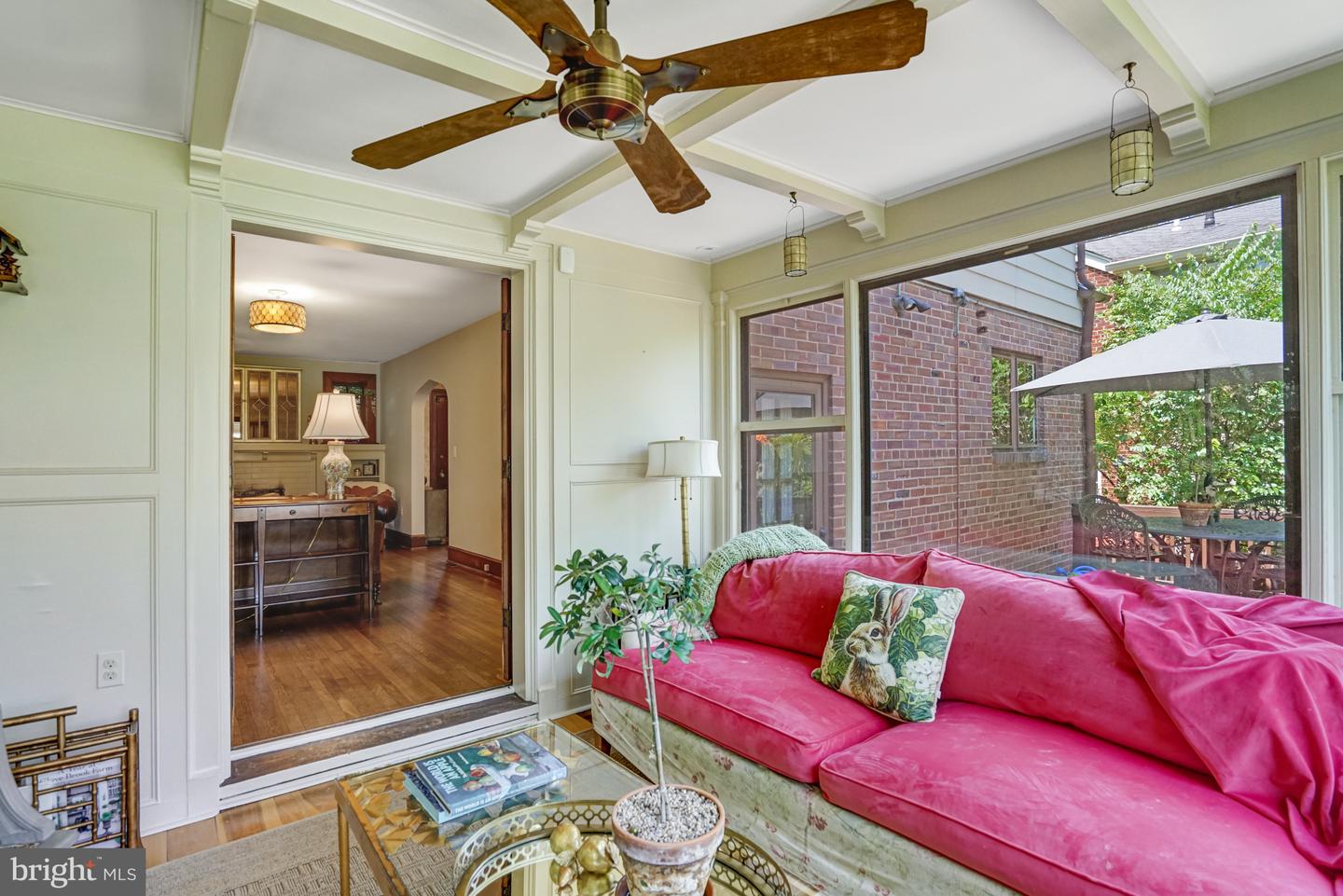 2305 S INGE ST S, ARLINGTON, Virginia 22202, 4 Bedrooms Bedrooms, ,2 BathroomsBathrooms,Residential,For sale,2305 S INGE ST S,VAAR2058458 MLS # VAAR2058458