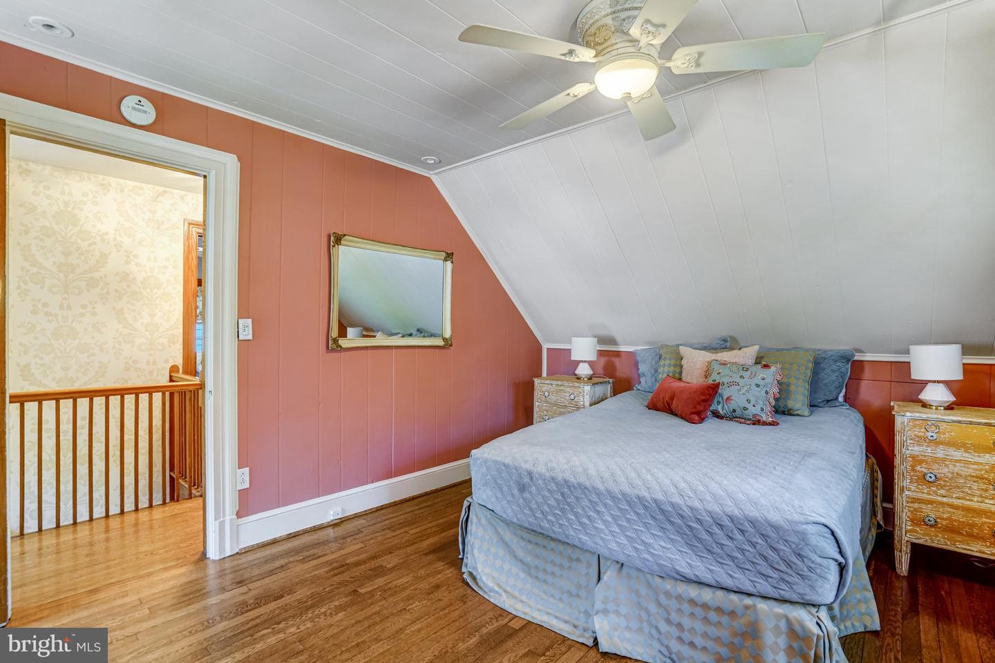 2305 S INGE ST S, ARLINGTON, Virginia 22202, 4 Bedrooms Bedrooms, ,2 BathroomsBathrooms,Residential,For sale,2305 S INGE ST S,VAAR2058458 MLS # VAAR2058458