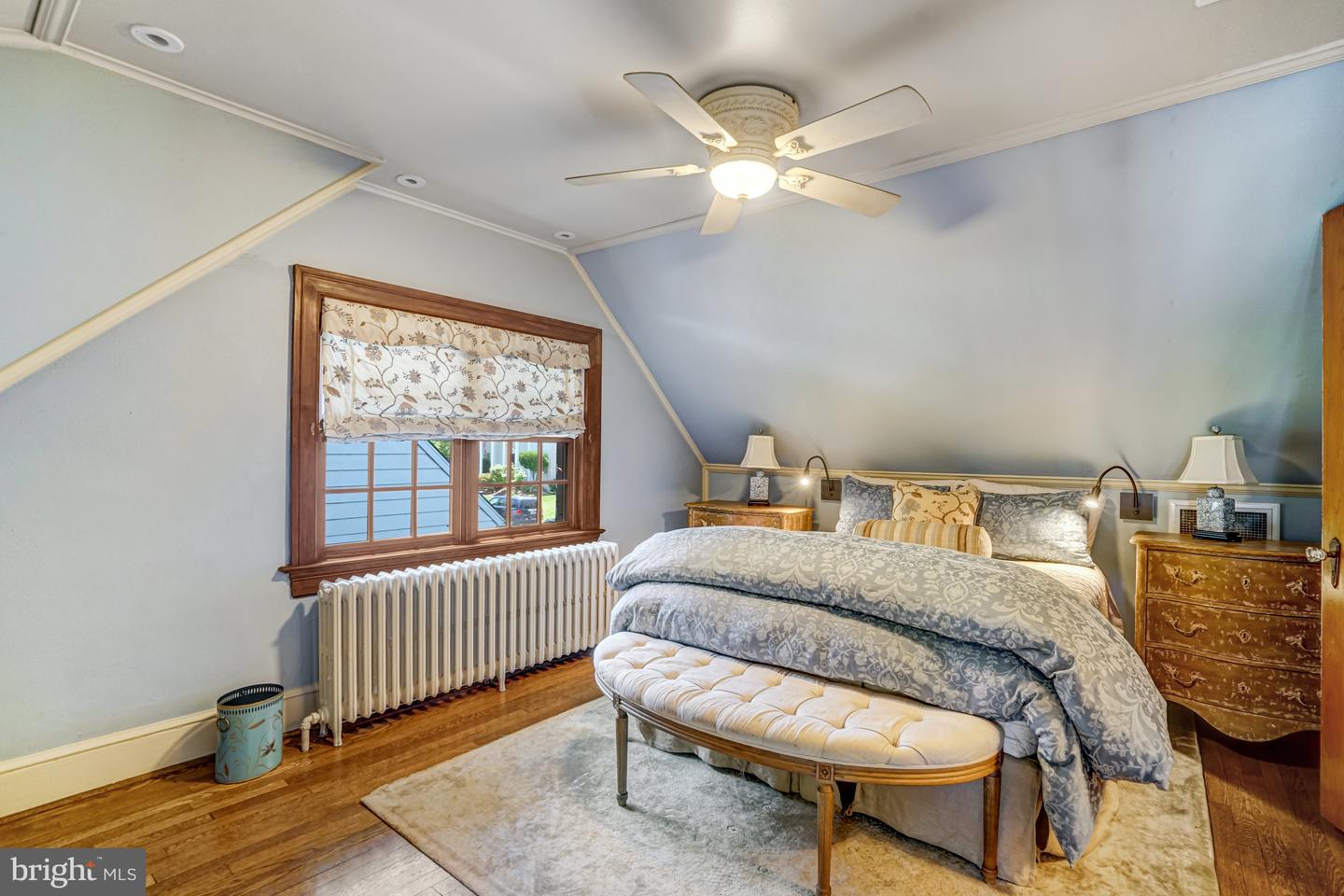 2305 S INGE ST S, ARLINGTON, Virginia 22202, 4 Bedrooms Bedrooms, ,2 BathroomsBathrooms,Residential,For sale,2305 S INGE ST S,VAAR2058458 MLS # VAAR2058458