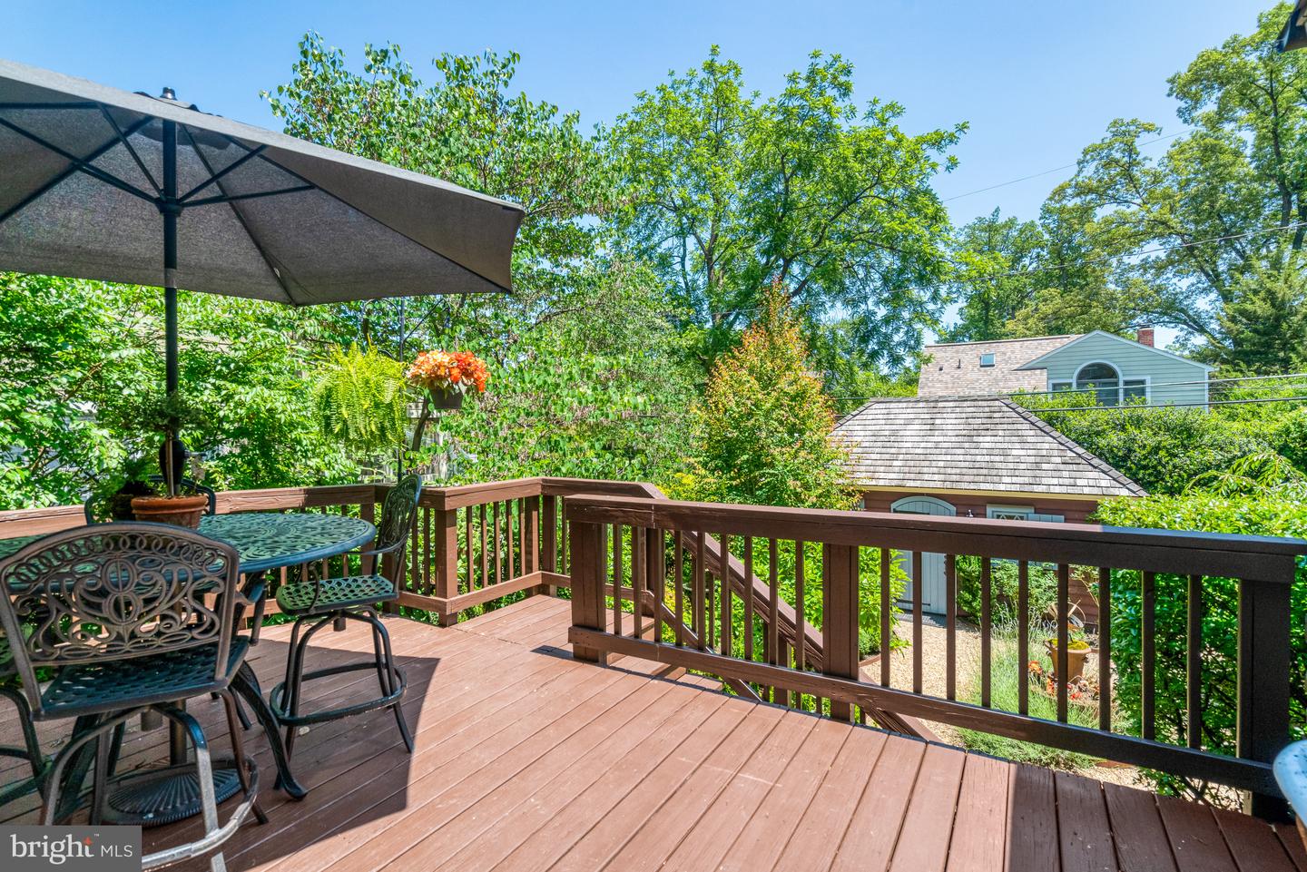 2305 S INGE ST S, ARLINGTON, Virginia 22202, 4 Bedrooms Bedrooms, ,2 BathroomsBathrooms,Residential,For sale,2305 S INGE ST S,VAAR2058458 MLS # VAAR2058458