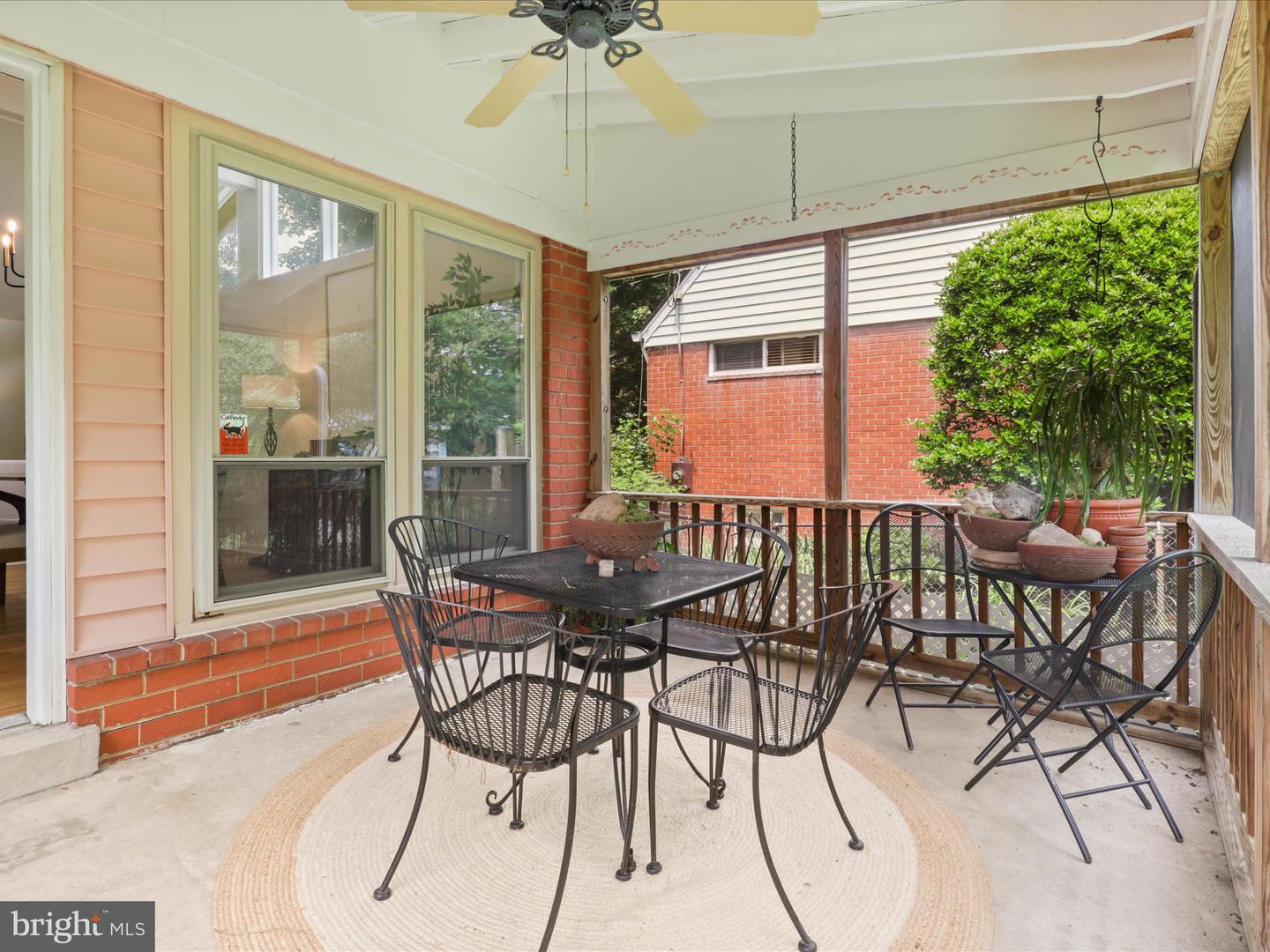 905 PEELE PL, ALEXANDRIA, Virginia 22304, 4 Bedrooms Bedrooms, ,2 BathroomsBathrooms,Residential,For sale,905 PEELE PL,VAAX2045902 MLS # VAAX2045902