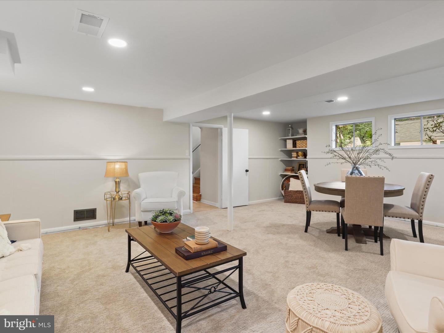 905 PEELE PL, ALEXANDRIA, Virginia 22304, 4 Bedrooms Bedrooms, ,2 BathroomsBathrooms,Residential,For sale,905 PEELE PL,VAAX2045902 MLS # VAAX2045902