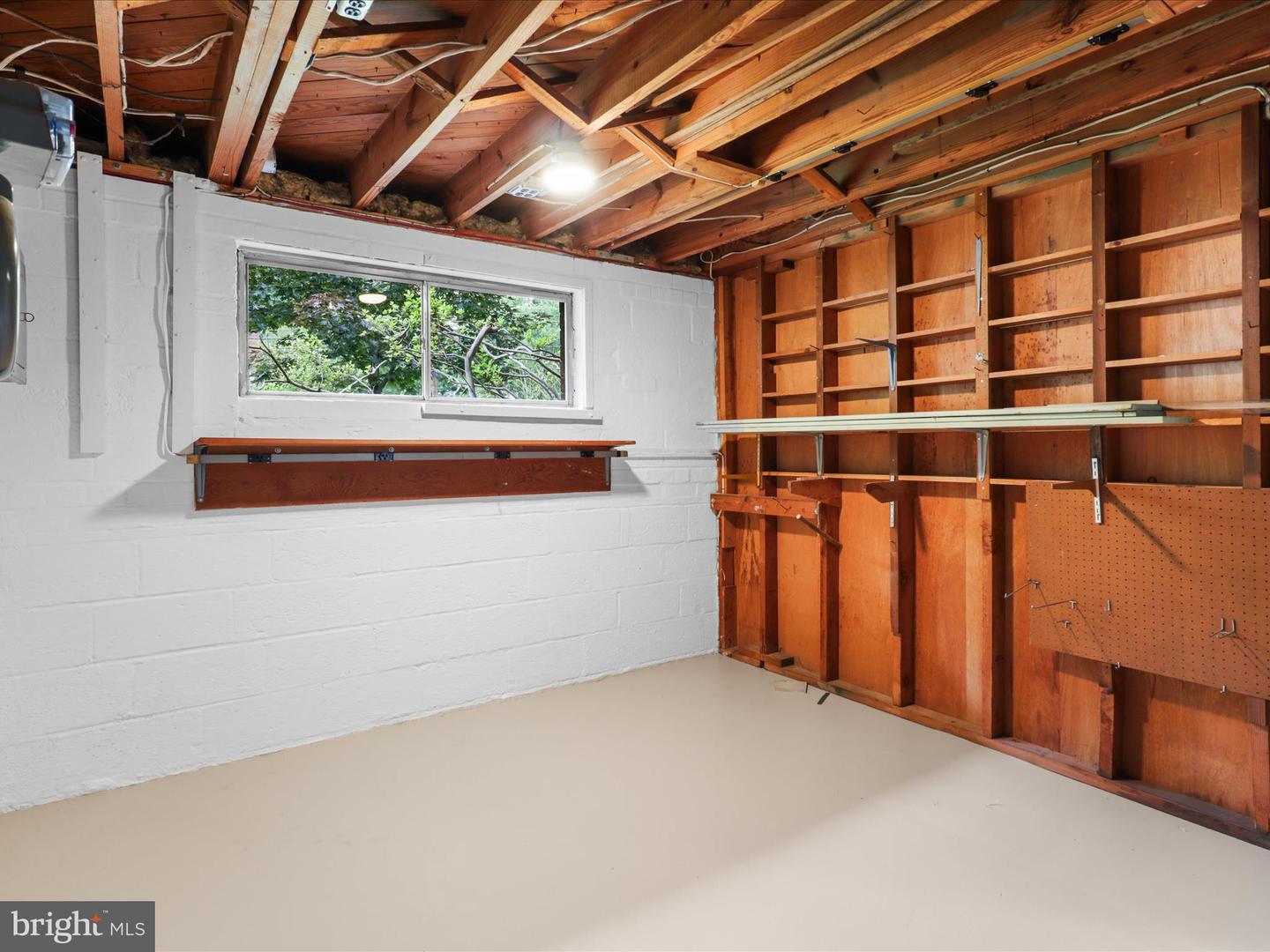 905 PEELE PL, ALEXANDRIA, Virginia 22304, 4 Bedrooms Bedrooms, ,2 BathroomsBathrooms,Residential,For sale,905 PEELE PL,VAAX2045902 MLS # VAAX2045902