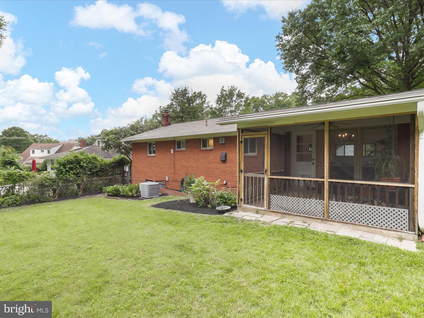 905 PEELE PL, ALEXANDRIA, Virginia 22304, 4 Bedrooms Bedrooms, ,2 BathroomsBathrooms,Residential,For sale,905 PEELE PL,VAAX2045902 MLS # VAAX2045902