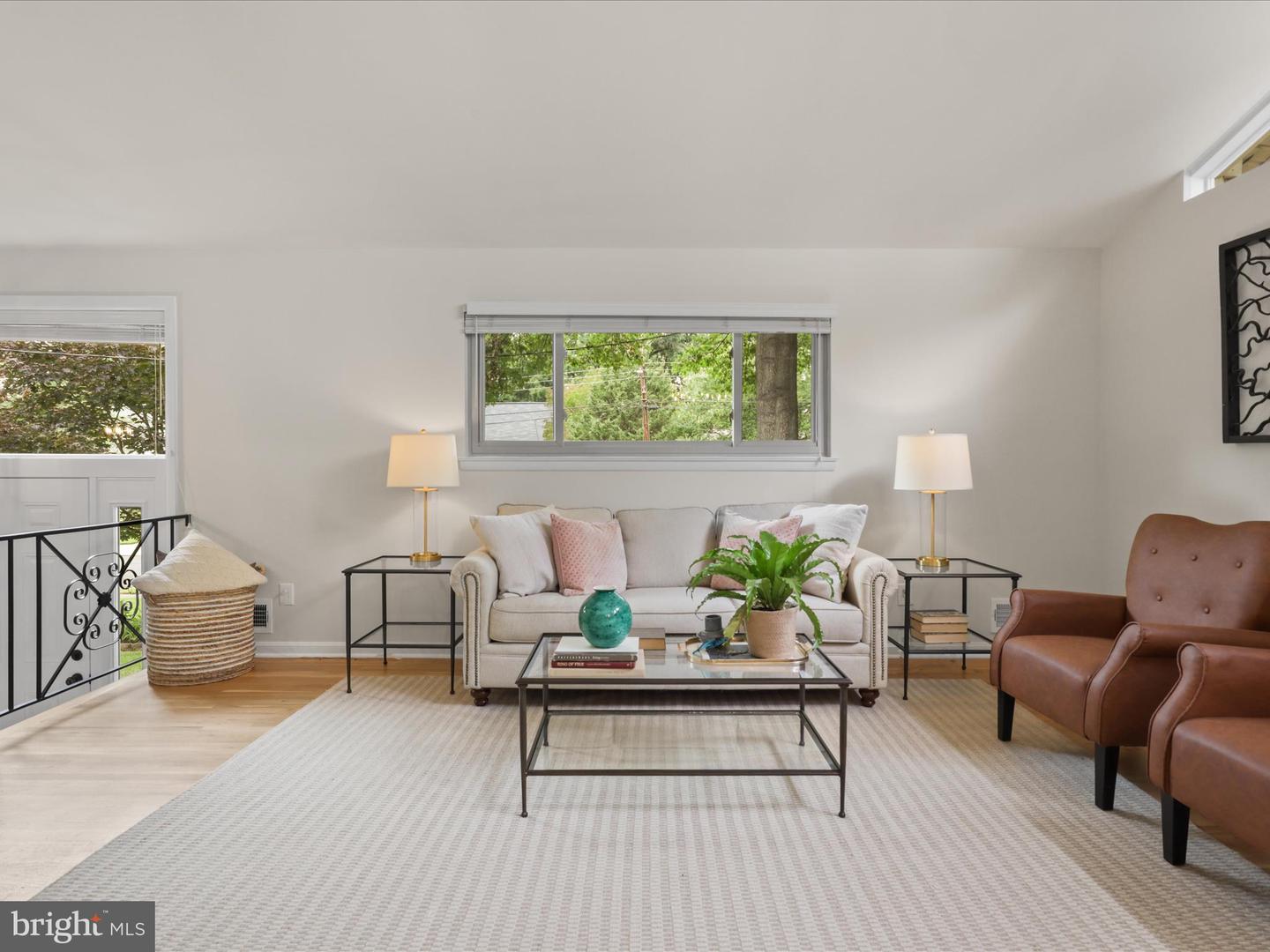 905 PEELE PL, ALEXANDRIA, Virginia 22304, 4 Bedrooms Bedrooms, ,2 BathroomsBathrooms,Residential,For sale,905 PEELE PL,VAAX2045902 MLS # VAAX2045902