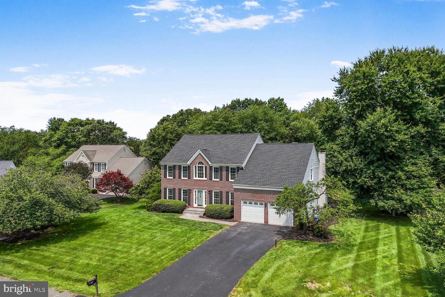 1176 BANDY RUN RD, HERNDON, Virginia 20170, 4 Bedrooms Bedrooms, ,3 BathroomsBathrooms,Residential,For sale,1176 BANDY RUN RD,VAFX2244602 MLS # VAFX2244602