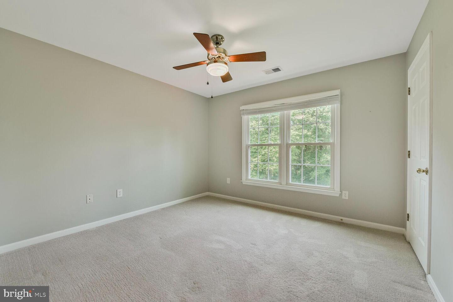 1176 BANDY RUN RD, HERNDON, Virginia 20170, 4 Bedrooms Bedrooms, ,3 BathroomsBathrooms,Residential,For sale,1176 BANDY RUN RD,VAFX2244602 MLS # VAFX2244602