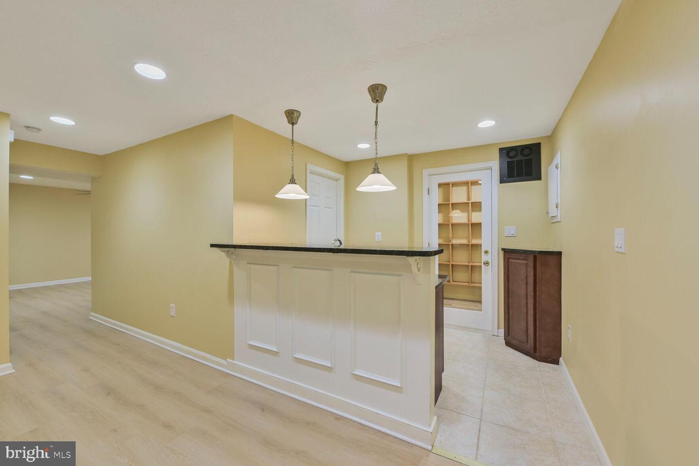 1176 BANDY RUN RD, HERNDON, Virginia 20170, 4 Bedrooms Bedrooms, ,3 BathroomsBathrooms,Residential,For sale,1176 BANDY RUN RD,VAFX2244602 MLS # VAFX2244602