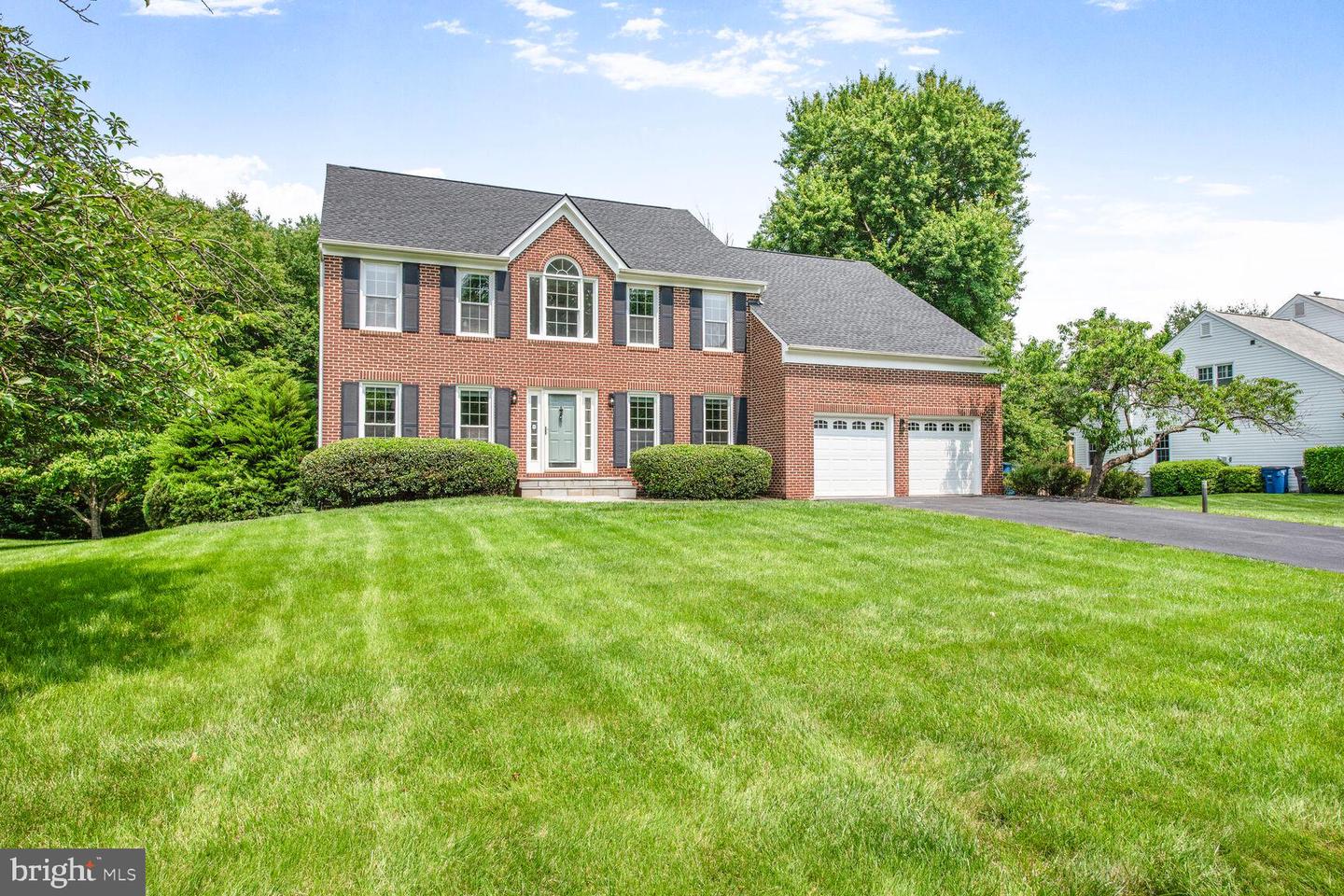 1176 BANDY RUN RD, HERNDON, Virginia 20170, 4 Bedrooms Bedrooms, ,3 BathroomsBathrooms,Residential,For sale,1176 BANDY RUN RD,VAFX2244602 MLS # VAFX2244602