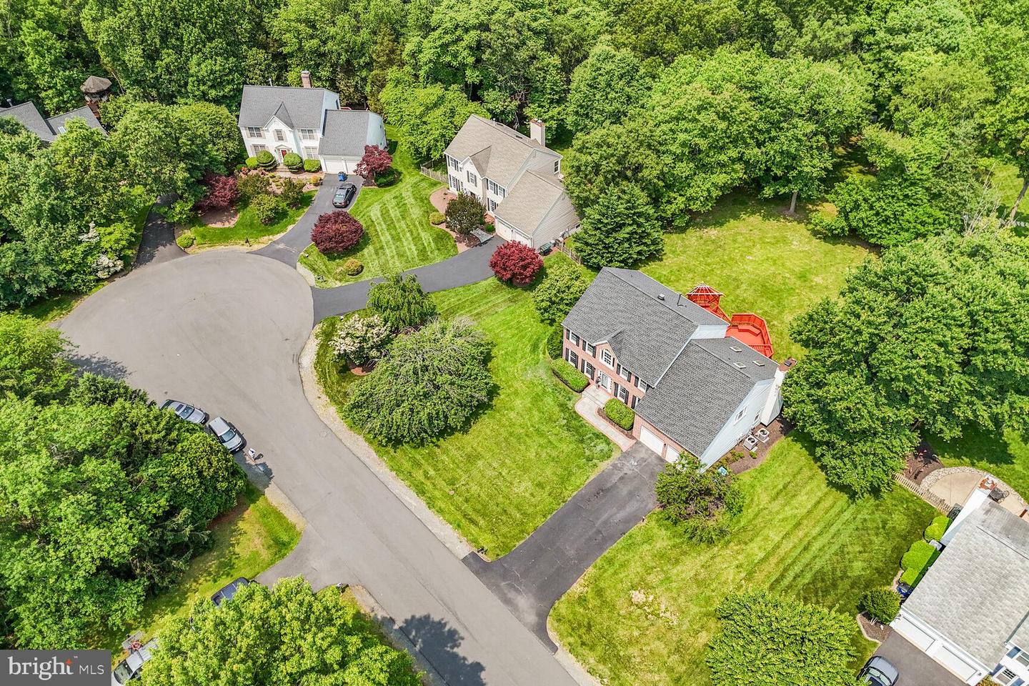 1176 BANDY RUN RD, HERNDON, Virginia 20170, 4 Bedrooms Bedrooms, ,3 BathroomsBathrooms,Residential,For sale,1176 BANDY RUN RD,VAFX2244602 MLS # VAFX2244602