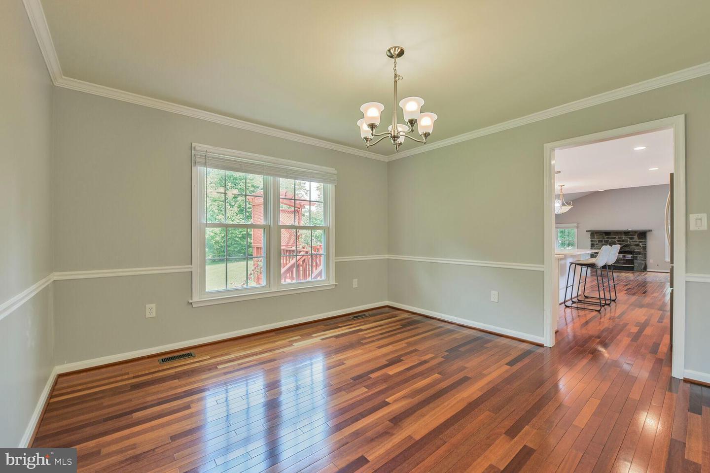 1176 BANDY RUN RD, HERNDON, Virginia 20170, 4 Bedrooms Bedrooms, ,3 BathroomsBathrooms,Residential,For sale,1176 BANDY RUN RD,VAFX2244602 MLS # VAFX2244602