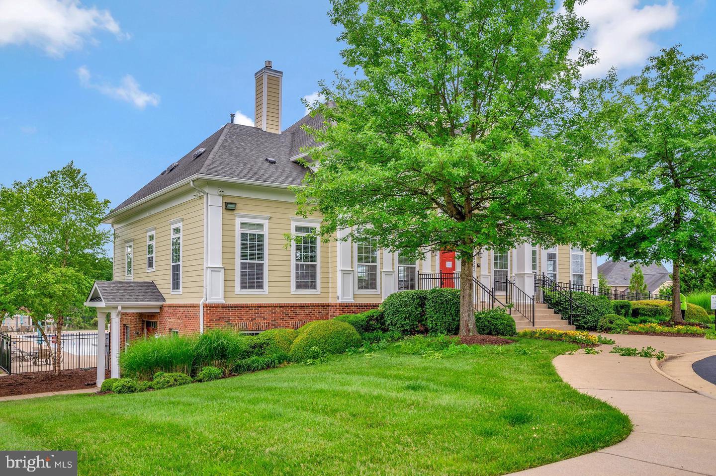 9323 WOOD CREEK CIR, FREDERICKSBURG, Virginia 22407, 3 Bedrooms Bedrooms, ,3 BathroomsBathrooms,Residential,For sale,9323 WOOD CREEK CIR,VASP2033608 MLS # VASP2033608