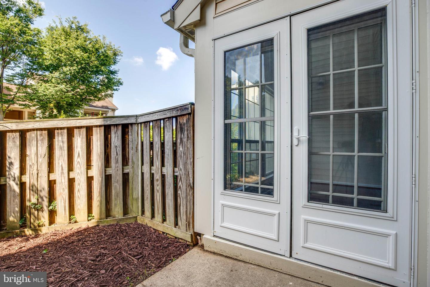 4505 HAZELTINE CT #E, ALEXANDRIA, Virginia 22312, 2 Bedrooms Bedrooms, ,2 BathroomsBathrooms,Residential,For sale,4505 HAZELTINE CT #E,VAFX2244694 MLS # VAFX2244694