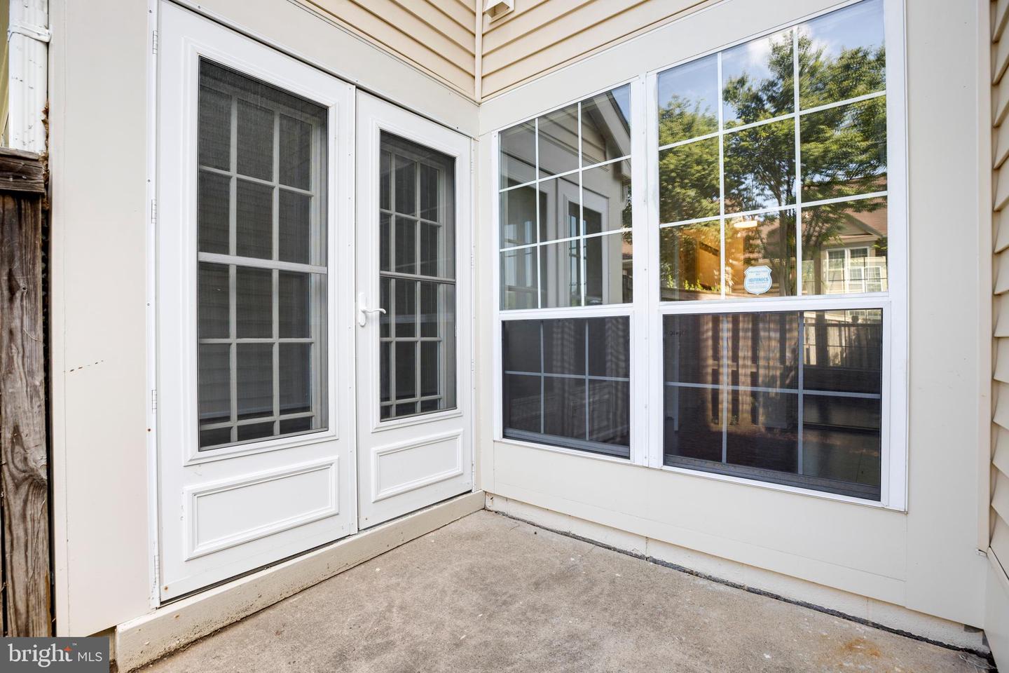 4505 HAZELTINE CT #E, ALEXANDRIA, Virginia 22312, 2 Bedrooms Bedrooms, ,2 BathroomsBathrooms,Residential,For sale,4505 HAZELTINE CT #E,VAFX2244694 MLS # VAFX2244694