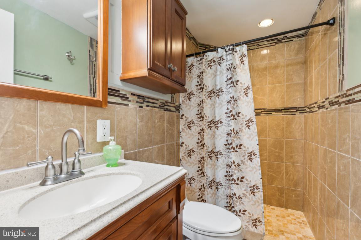 11617 SMITHFIELD RD, MANASSAS, Virginia 20112, 4 Bedrooms Bedrooms, ,3 BathroomsBathrooms,Residential,For sale,11617 SMITHFIELD RD,VAPW2096032 MLS # VAPW2096032