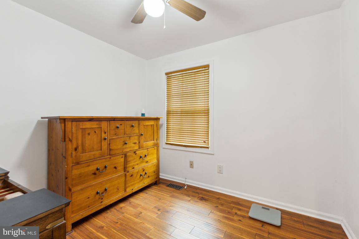 11617 SMITHFIELD RD, MANASSAS, Virginia 20112, 4 Bedrooms Bedrooms, ,3 BathroomsBathrooms,Residential,For sale,11617 SMITHFIELD RD,VAPW2096032 MLS # VAPW2096032