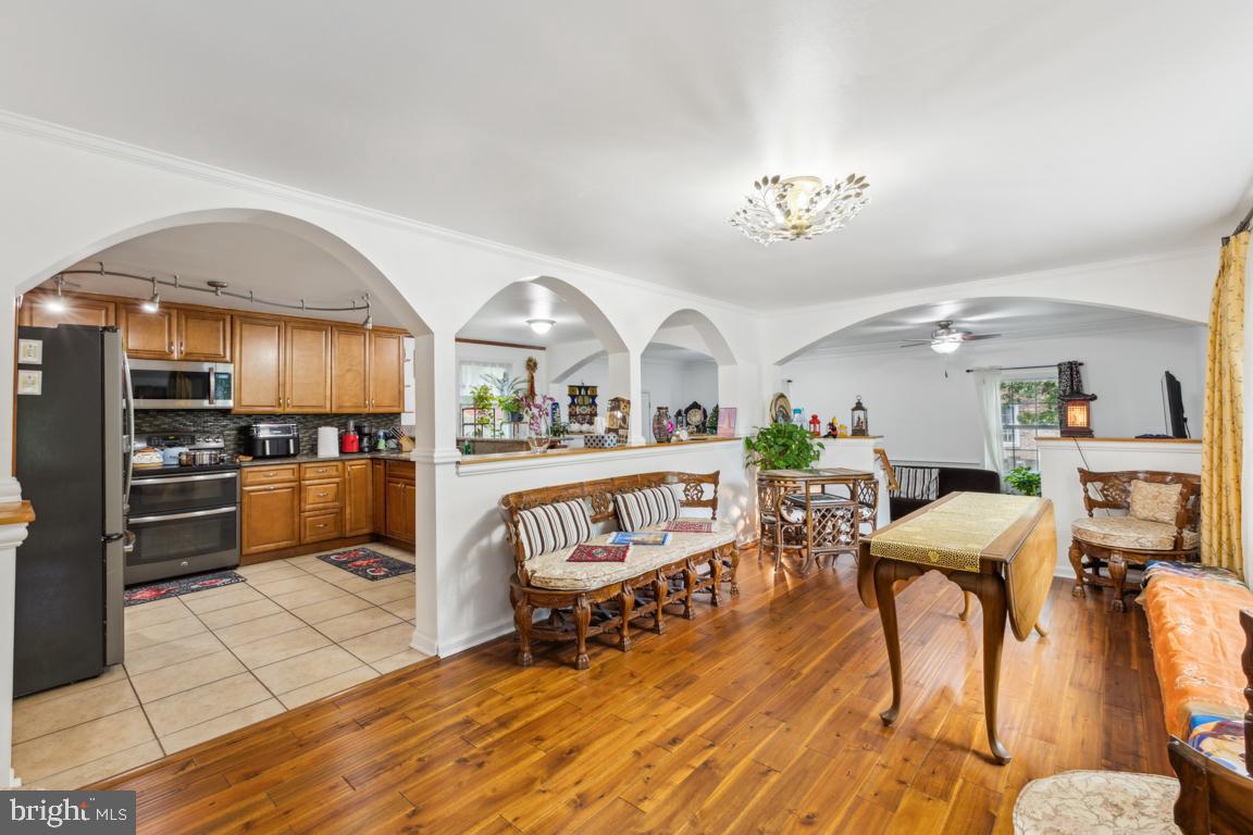 11617 SMITHFIELD RD, MANASSAS, Virginia 20112, 4 Bedrooms Bedrooms, ,3 BathroomsBathrooms,Residential,For sale,11617 SMITHFIELD RD,VAPW2096032 MLS # VAPW2096032