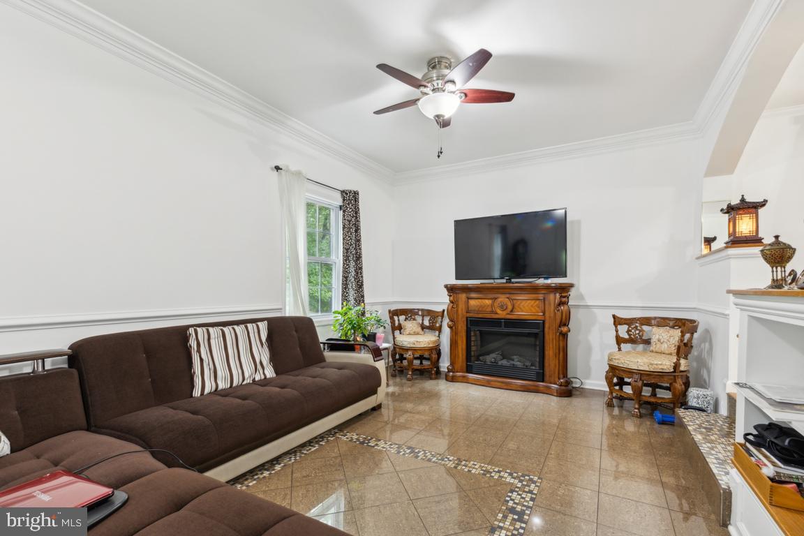 11617 SMITHFIELD RD, MANASSAS, Virginia 20112, 4 Bedrooms Bedrooms, ,3 BathroomsBathrooms,Residential,For sale,11617 SMITHFIELD RD,VAPW2096032 MLS # VAPW2096032