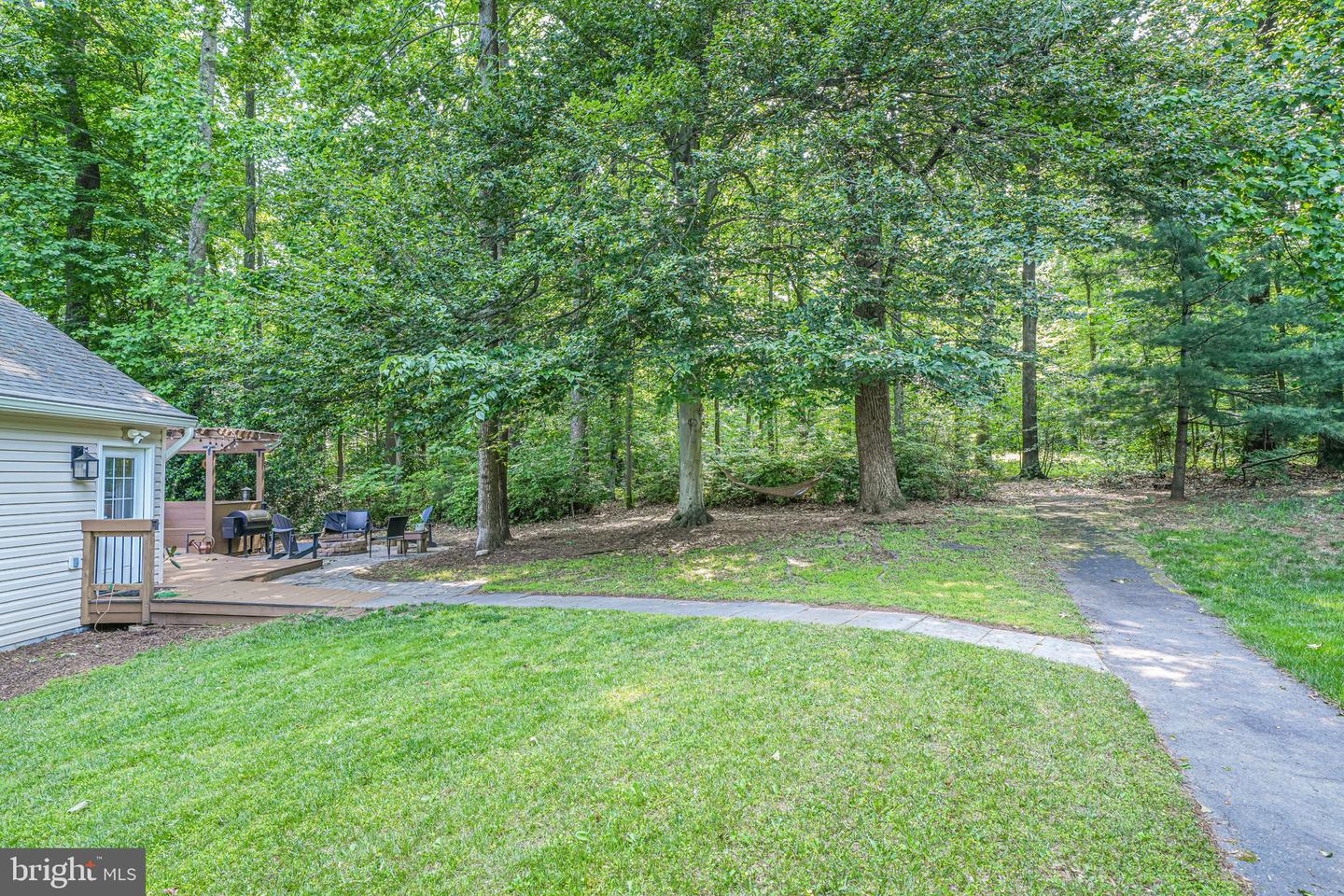 5616 TILIA CT, BURKE, Virginia 22015, 6 Bedrooms Bedrooms, ,3 BathroomsBathrooms,Residential,For sale,5616 TILIA CT,VAFX2244908 MLS # VAFX2244908