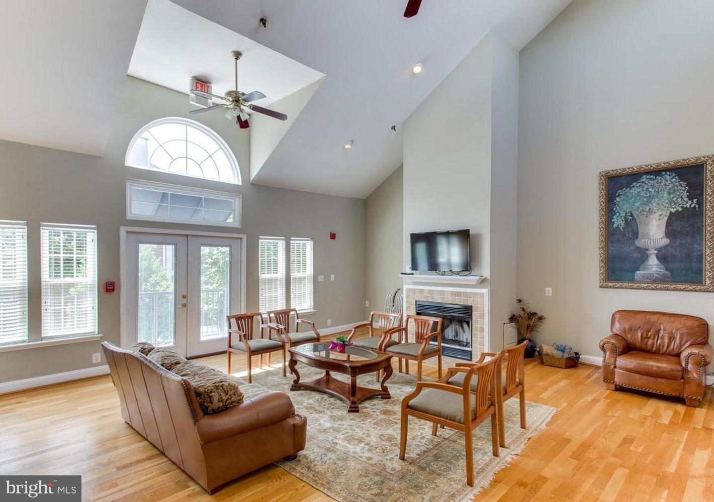 3315 WYNDHAM CIR #1223, ALEXANDRIA, Virginia 22302, 1 Bedroom Bedrooms, ,1 BathroomBathrooms,Residential,For sale,3315 WYNDHAM CIR #1223,VAAX2046026 MLS # VAAX2046026