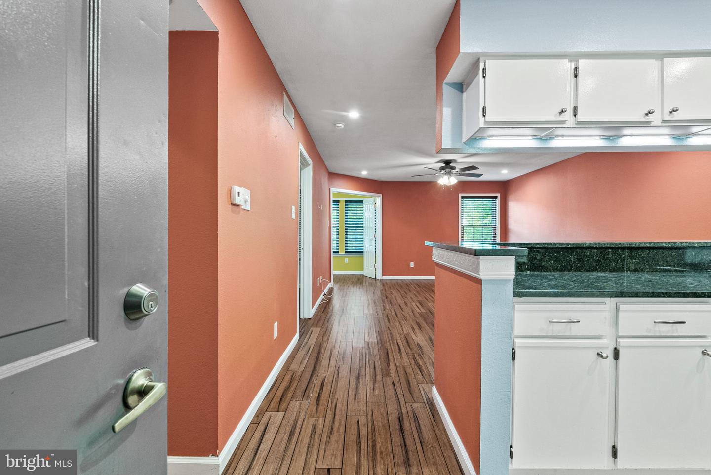 3315 WYNDHAM CIR #1223, ALEXANDRIA, Virginia 22302, 1 Bedroom Bedrooms, ,1 BathroomBathrooms,Residential,For sale,3315 WYNDHAM CIR #1223,VAAX2046026 MLS # VAAX2046026