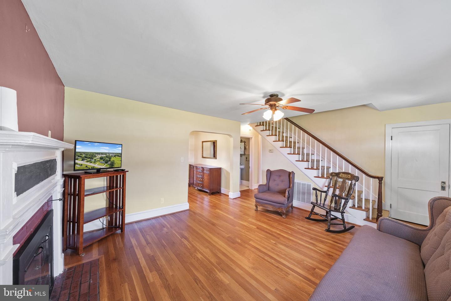 301 HAMILTON BLVD, WARSAW, Virginia 22572, 3 Bedrooms Bedrooms, ,1 BathroomBathrooms,Residential,For sale,301 HAMILTON BLVD,VARV2000512 MLS # VARV2000512