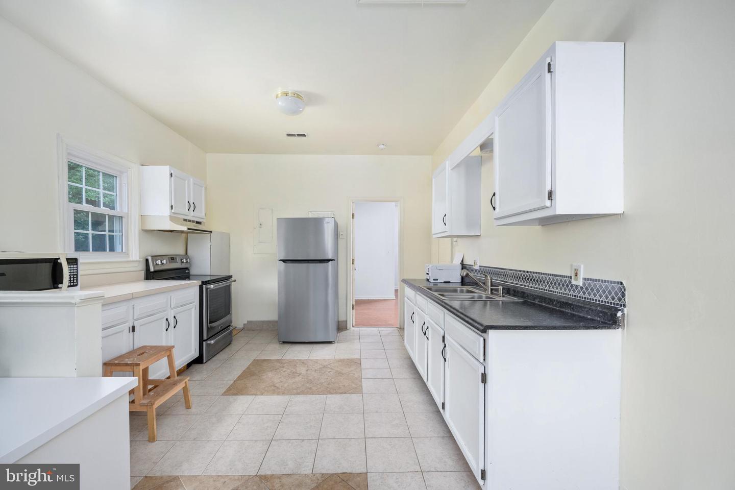 12203 ABNER CT, FREDERICKSBURG, Virginia 22407, 4 Bedrooms Bedrooms, ,3 BathroomsBathrooms,Residential,For sale,12203 ABNER CT,VASP2033644 MLS # VASP2033644