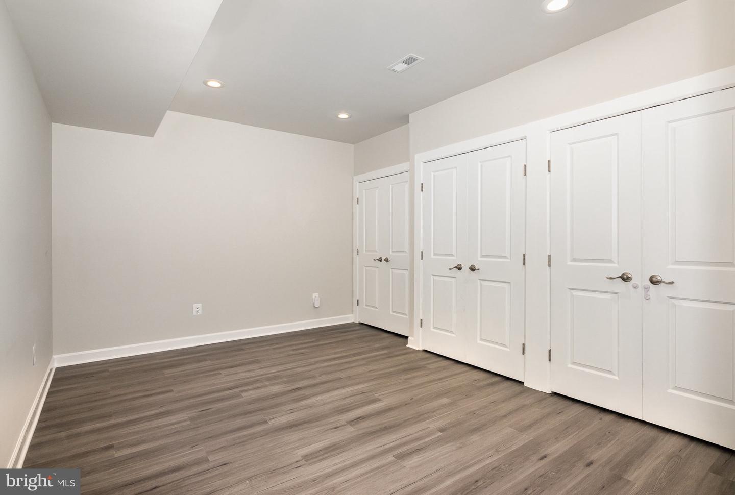 9073 BEAR BRANCH PL, FAIRFAX, Virginia 22031, 4 Bedrooms Bedrooms, ,4 BathroomsBathrooms,Residential,For sale,9073 BEAR BRANCH PL,VAFX2245156 MLS # VAFX2245156