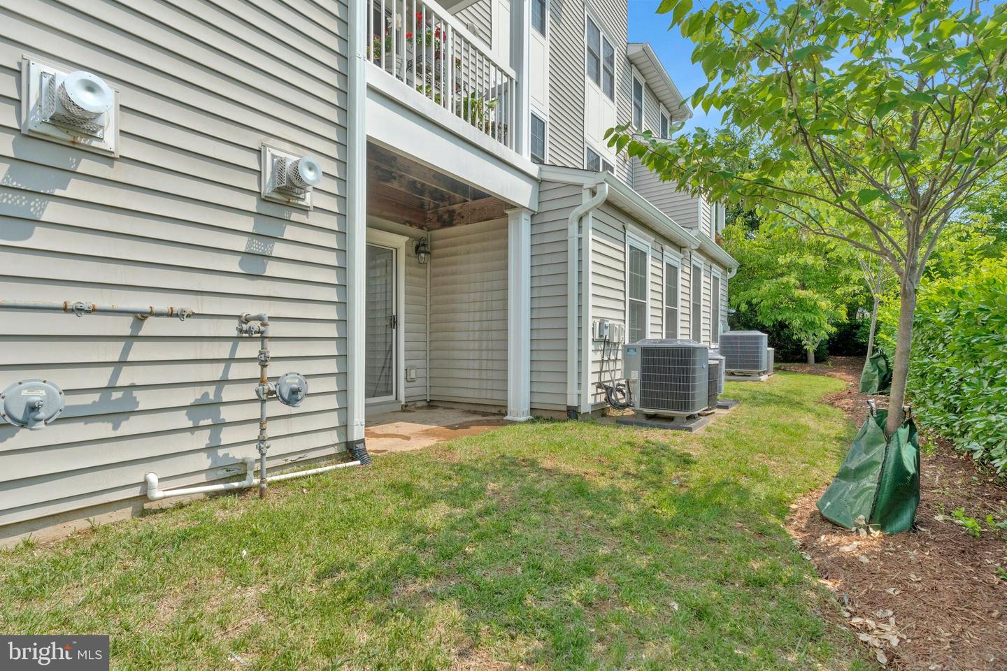 12805 FAIR BRIAR LN, FAIRFAX, Virginia 22033, 1 Bedroom Bedrooms, ,1 BathroomBathrooms,Residential,For sale,12805 FAIR BRIAR LN,VAFX2244312 MLS # VAFX2244312