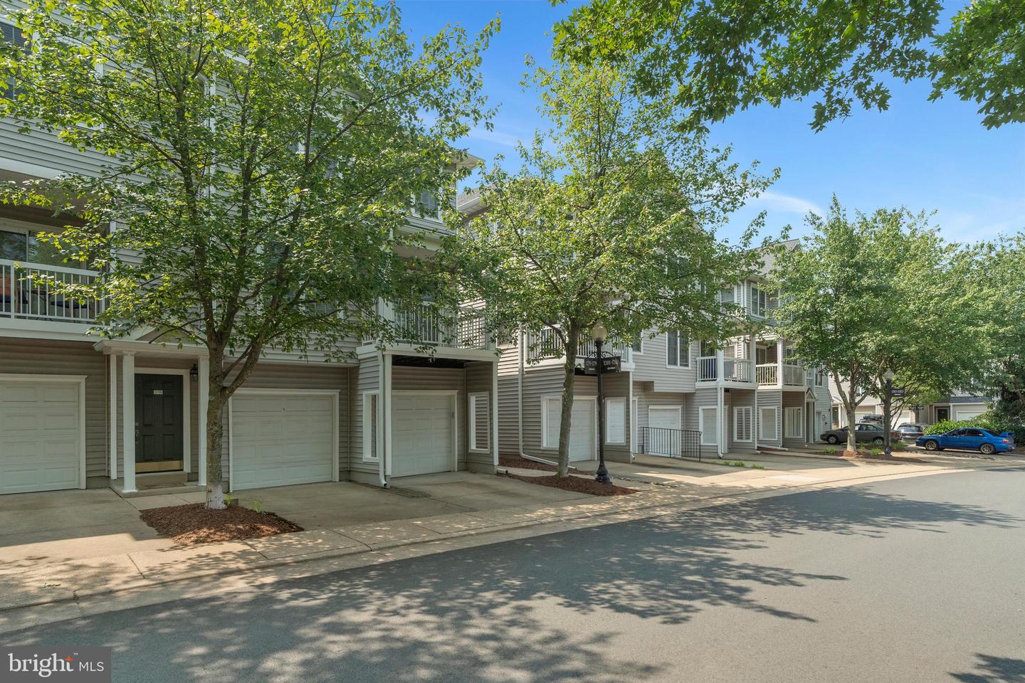 12805 FAIR BRIAR LN, FAIRFAX, Virginia 22033, 1 Bedroom Bedrooms, ,1 BathroomBathrooms,Residential,For sale,12805 FAIR BRIAR LN,VAFX2244312 MLS # VAFX2244312
