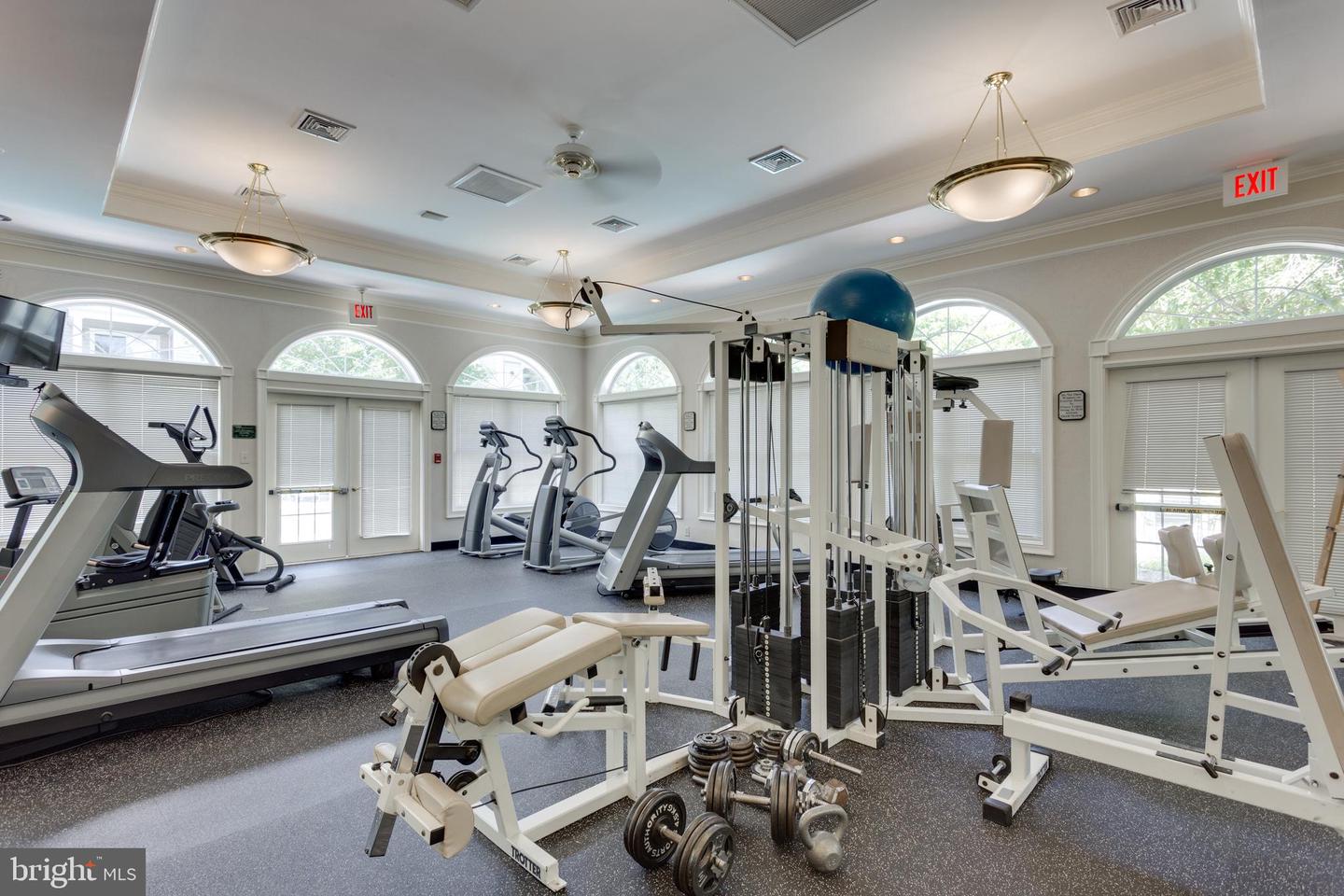 12805 FAIR BRIAR LN, FAIRFAX, Virginia 22033, 1 Bedroom Bedrooms, ,1 BathroomBathrooms,Residential,For sale,12805 FAIR BRIAR LN,VAFX2244312 MLS # VAFX2244312