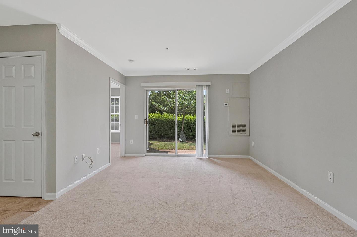 12805 FAIR BRIAR LN, FAIRFAX, Virginia 22033, 1 Bedroom Bedrooms, ,1 BathroomBathrooms,Residential,For sale,12805 FAIR BRIAR LN,VAFX2244312 MLS # VAFX2244312