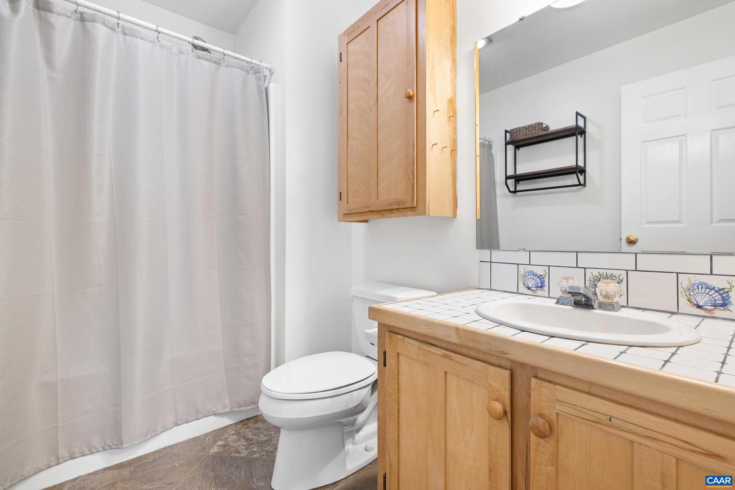 6518 MARYMART FARM RD, CROZET, Virginia 22932, 3 Bedrooms Bedrooms, ,3 BathroomsBathrooms,Residential,For sale,6518 MARYMART FARM RD,665241 MLS # 665241