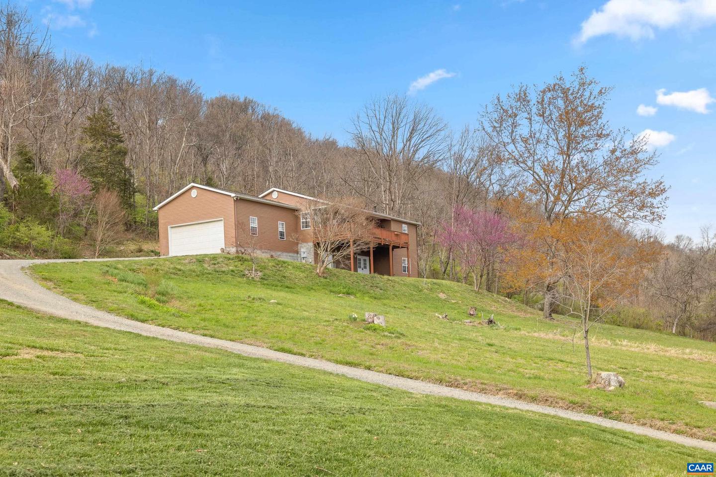 6518 MARYMART FARM RD, CROZET, Virginia 22932, 3 Bedrooms Bedrooms, ,3 BathroomsBathrooms,Residential,For sale,6518 MARYMART FARM RD,665241 MLS # 665241