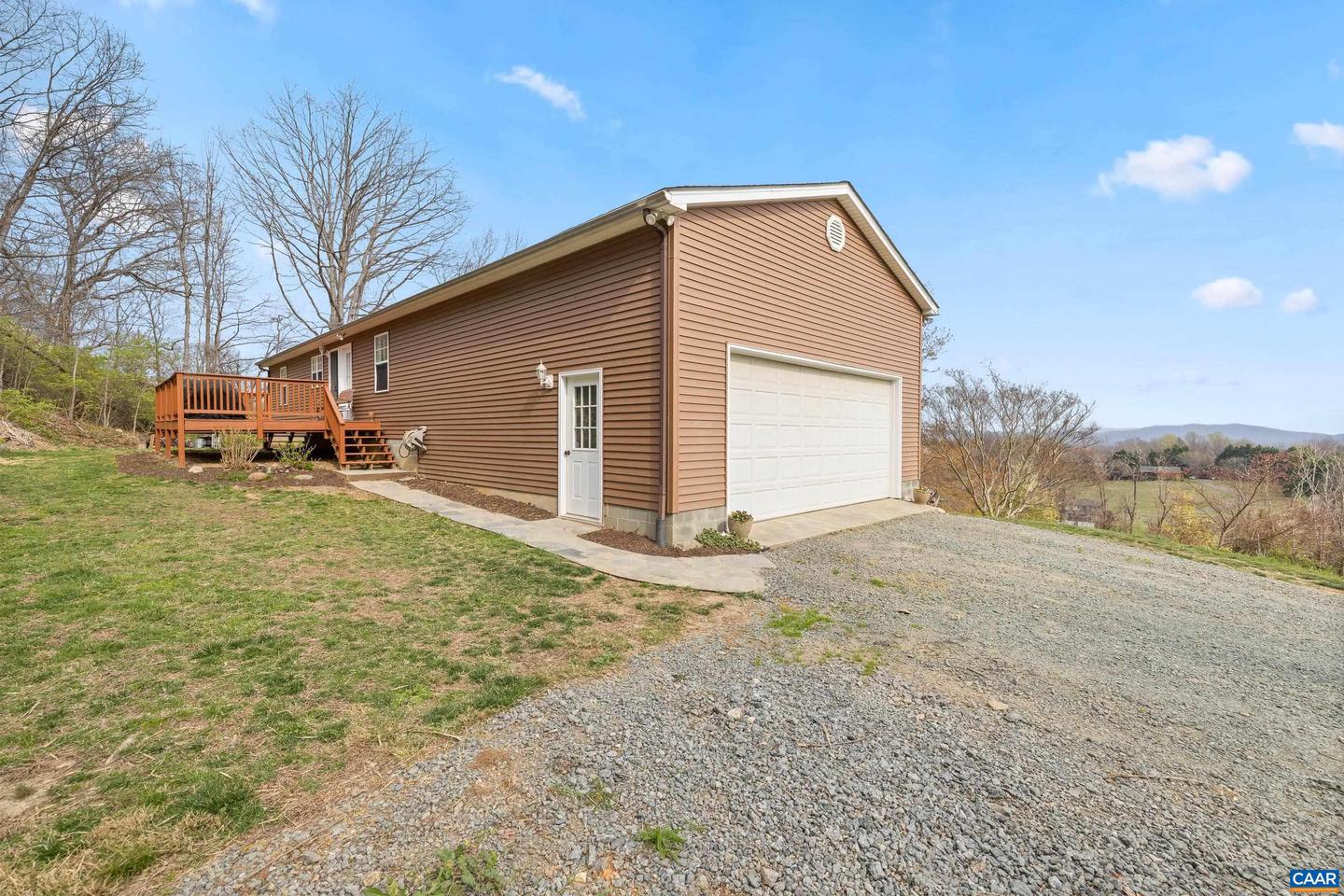 6518 MARYMART FARM RD, CROZET, Virginia 22932, 3 Bedrooms Bedrooms, ,3 BathroomsBathrooms,Residential,For sale,6518 MARYMART FARM RD,665241 MLS # 665241
