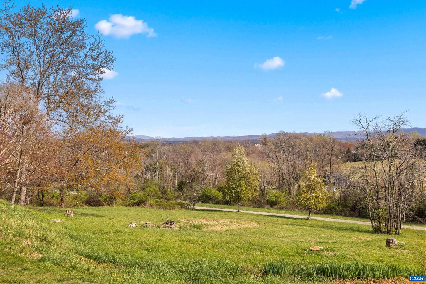 6518 MARYMART FARM RD, CROZET, Virginia 22932, 3 Bedrooms Bedrooms, ,3 BathroomsBathrooms,Residential,For sale,6518 MARYMART FARM RD,665241 MLS # 665241