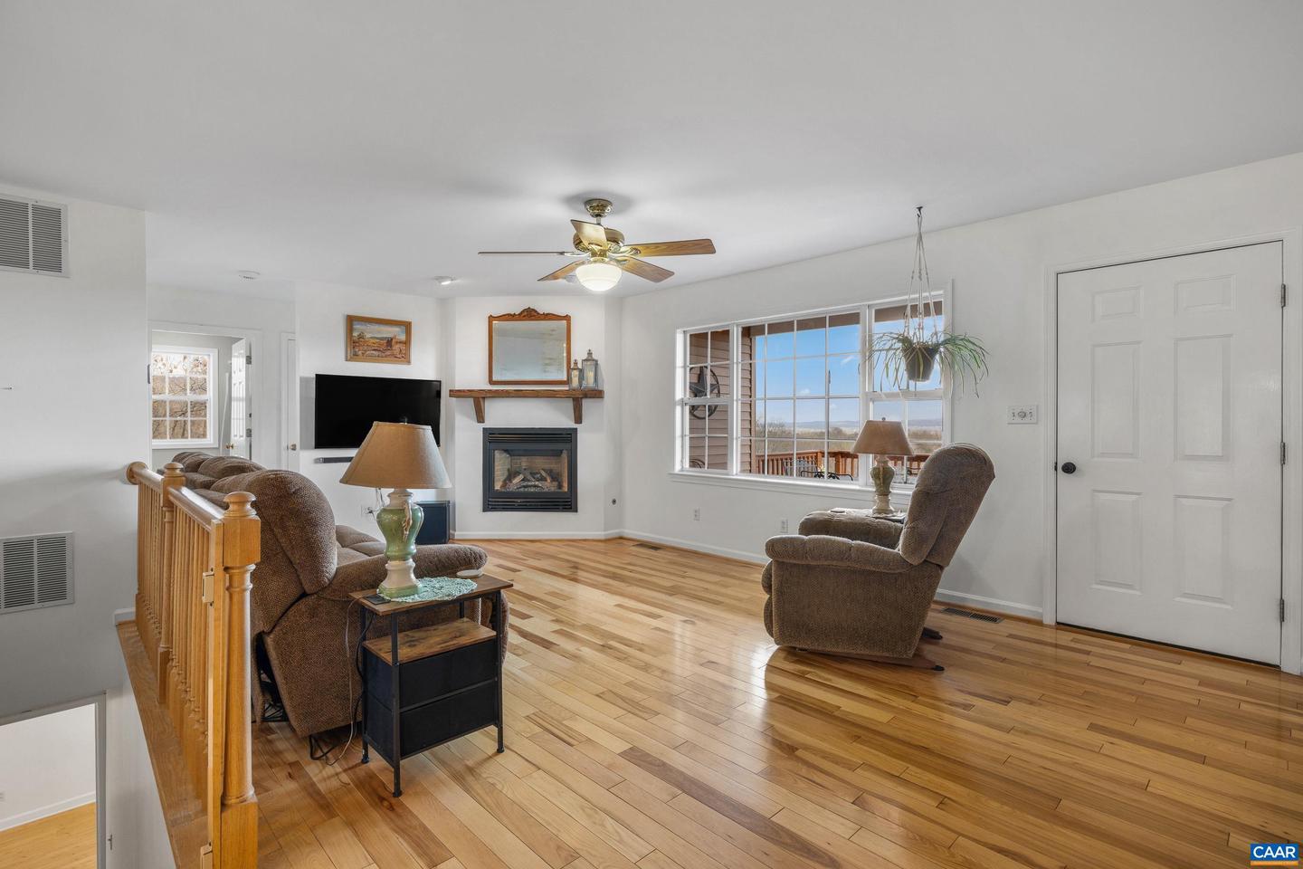 6518 MARYMART FARM RD, CROZET, Virginia 22932, 3 Bedrooms Bedrooms, ,3 BathroomsBathrooms,Residential,For sale,6518 MARYMART FARM RD,665241 MLS # 665241