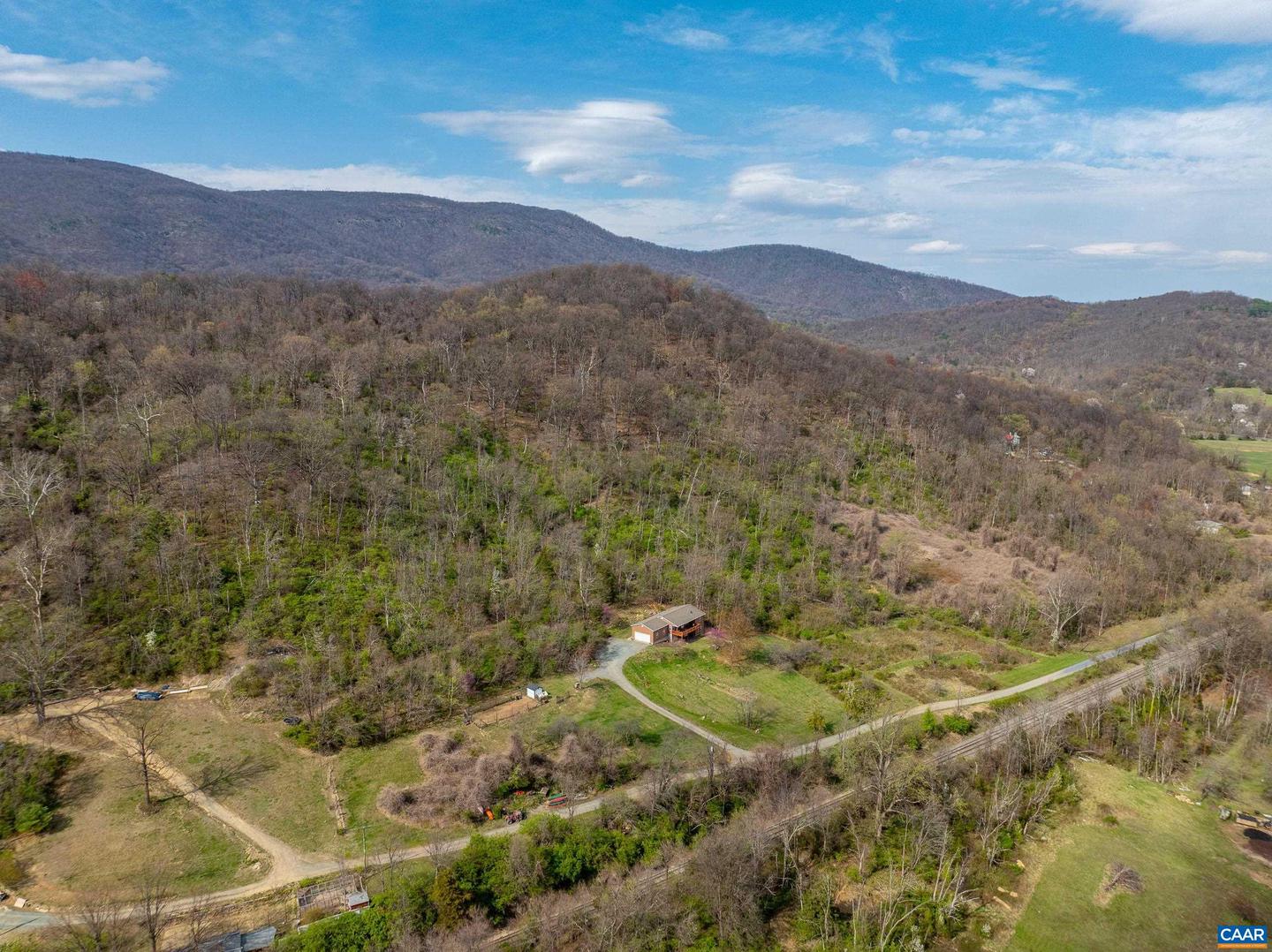 6518 MARYMART FARM RD, CROZET, Virginia 22932, 3 Bedrooms Bedrooms, ,3 BathroomsBathrooms,Residential,For sale,6518 MARYMART FARM RD,665241 MLS # 665241
