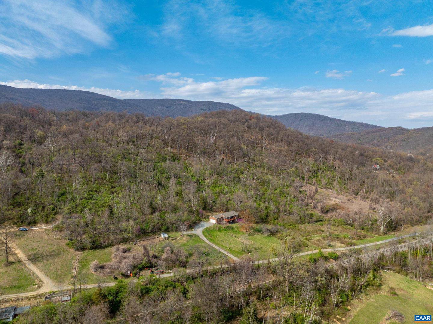 6518 MARYMART FARM RD, CROZET, Virginia 22932, 3 Bedrooms Bedrooms, ,3 BathroomsBathrooms,Residential,For sale,6518 MARYMART FARM RD,665241 MLS # 665241