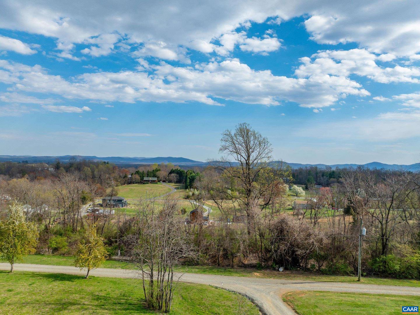 6518 MARYMART FARM RD, CROZET, Virginia 22932, 3 Bedrooms Bedrooms, ,3 BathroomsBathrooms,Residential,For sale,6518 MARYMART FARM RD,665241 MLS # 665241