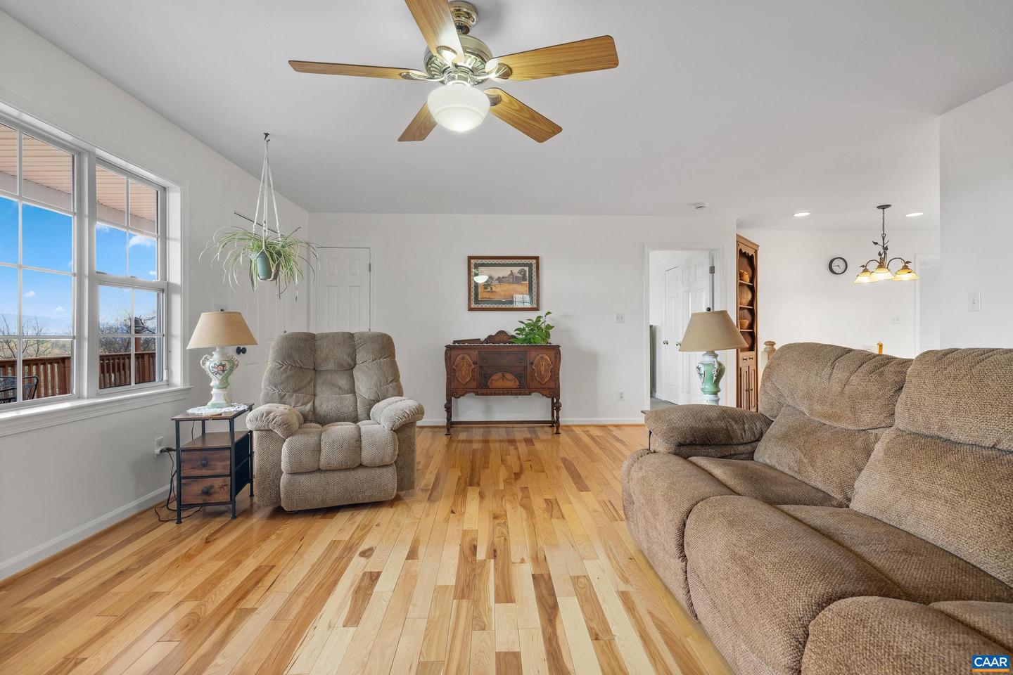 6518 MARYMART FARM RD, CROZET, Virginia 22932, 3 Bedrooms Bedrooms, ,3 BathroomsBathrooms,Residential,For sale,6518 MARYMART FARM RD,665241 MLS # 665241